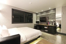 Busan Myeongji Zeta Hotel