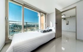Busan Osiria Pension