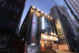 Busan Sajik Page