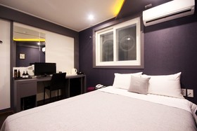 Busan Sajik Page