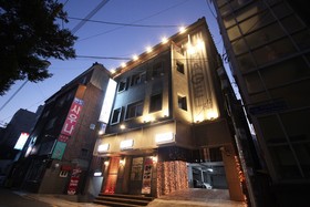 Busan Sajik Page