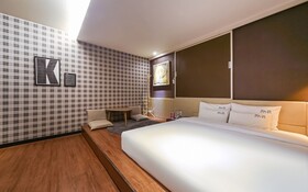 Busan Seo-Dong No25