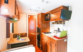 Busan Zio Caravan Pension