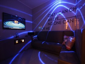 Club Hotel