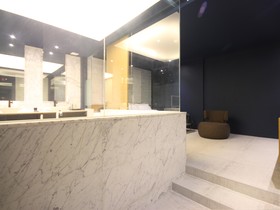 Club Hotel