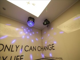 Club Hotel