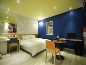 Cube Motel