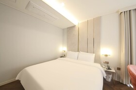 Denbasta Signature Hotel