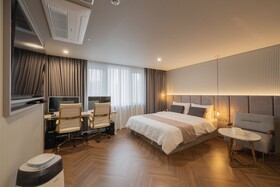 Dongrae Den Basta Hotel