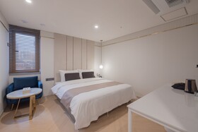 Dongrae Den Basta Hotel