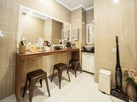 First Guest House Hostel