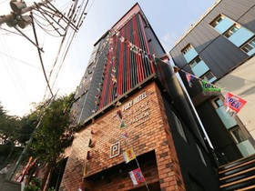 Foxy Hotel