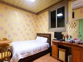 Goodstay Dongrae Oncheon Hotel