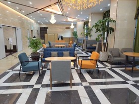 Griffin Bay Hotel