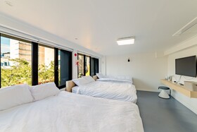Guesthouse Dear Moon - Hostel