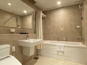 Haeundae H Stay Hotel