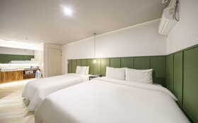 Hotel French Code