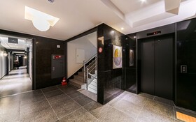 Hotel French Code