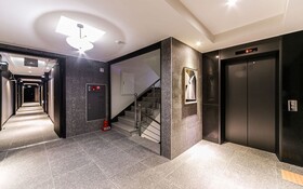 Hotel French Code