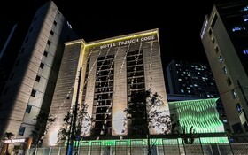 Hotel French Code