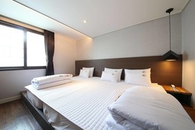 The Stone Bridge Hotel Sasang