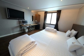 The Stone Bridge Hotel Sasang