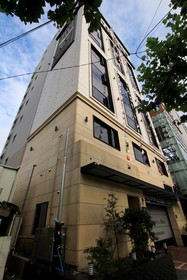 Brown Dot Hotel Beomil