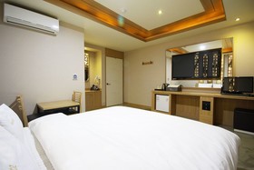 Hotel OZ Oncheonjang