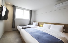 Ark Blue Hotel