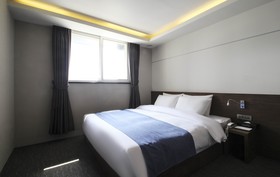 Ark Blue Hotel