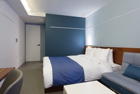 Ark Blue Hotel