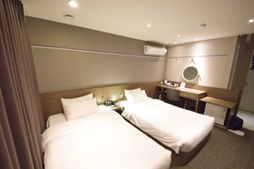 Ark Blue Hotel