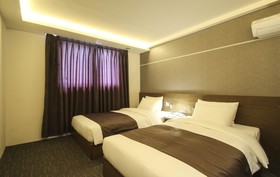 Ark Blue Hotel