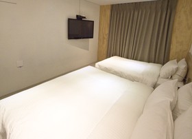 Ark Blue Hotel
