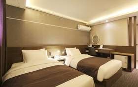 Ark Blue Hotel