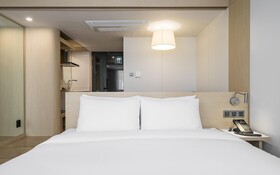 Hound Hotel