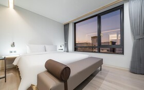 Hound Hotel