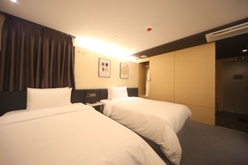 Hound Hotel Beomil