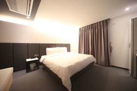 Hound Hotel Beomil