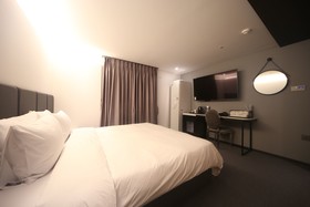 Hound Hotel Beomil