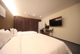 Hound Hotel Beomil