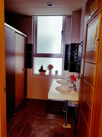 Huy+ Guesthouse