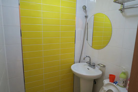 Huy+ Guesthouse