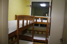 Huy+ Guesthouse