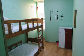 Huy+ Guesthouse