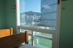 Huy+ Guesthouse