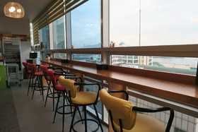 Huy+ Guesthouse