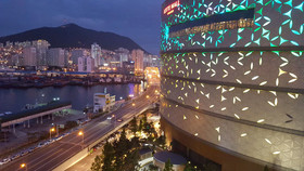 Huy+ Guesthouse