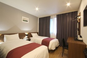 Indy Hotel Guesthouse