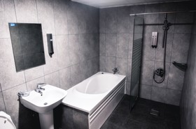 Kimchee Busan Downtown Guesthouse